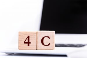 4Cと4Pを用いたマーケティング戦略：その関係と違いを理解するためのガイド